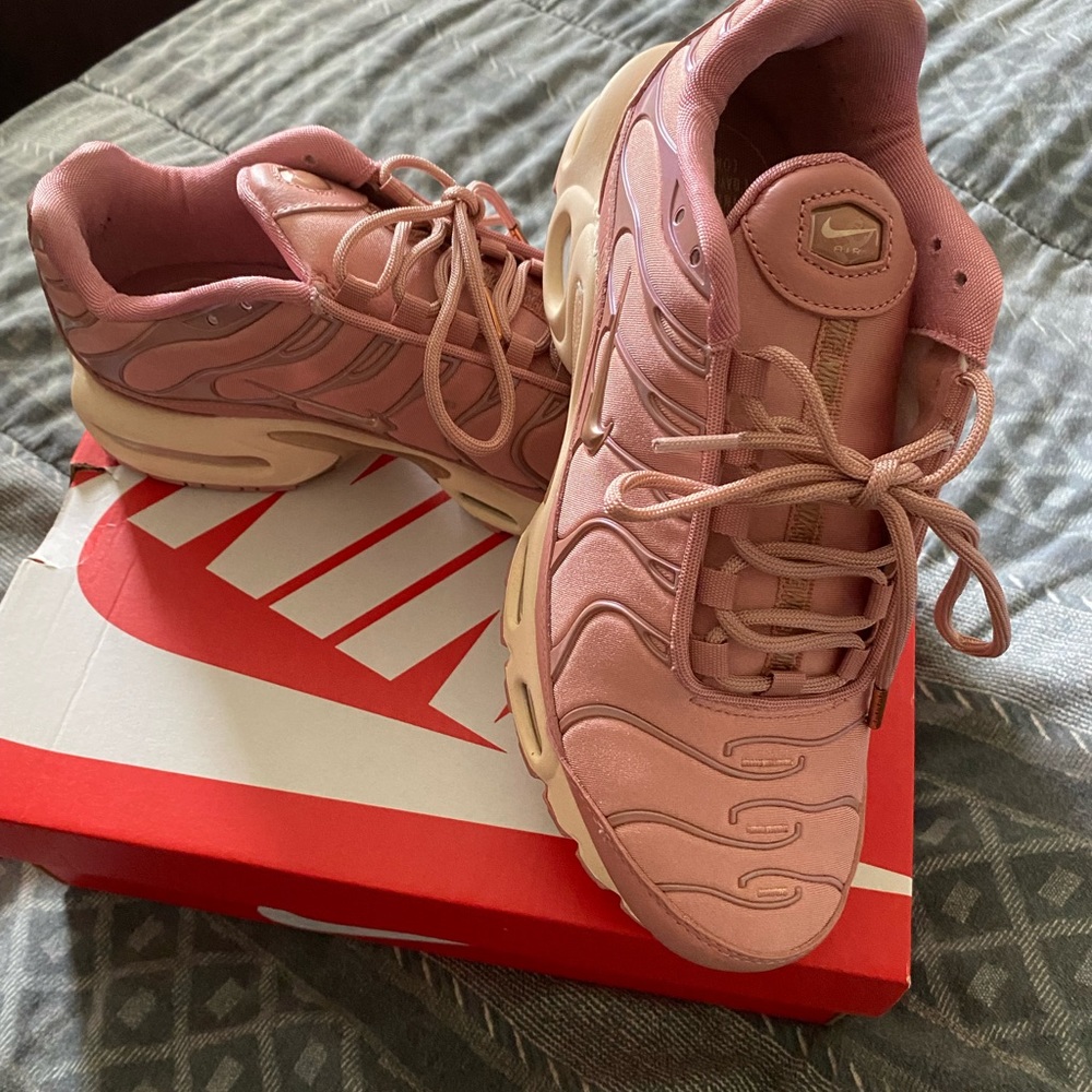 Nike size 7